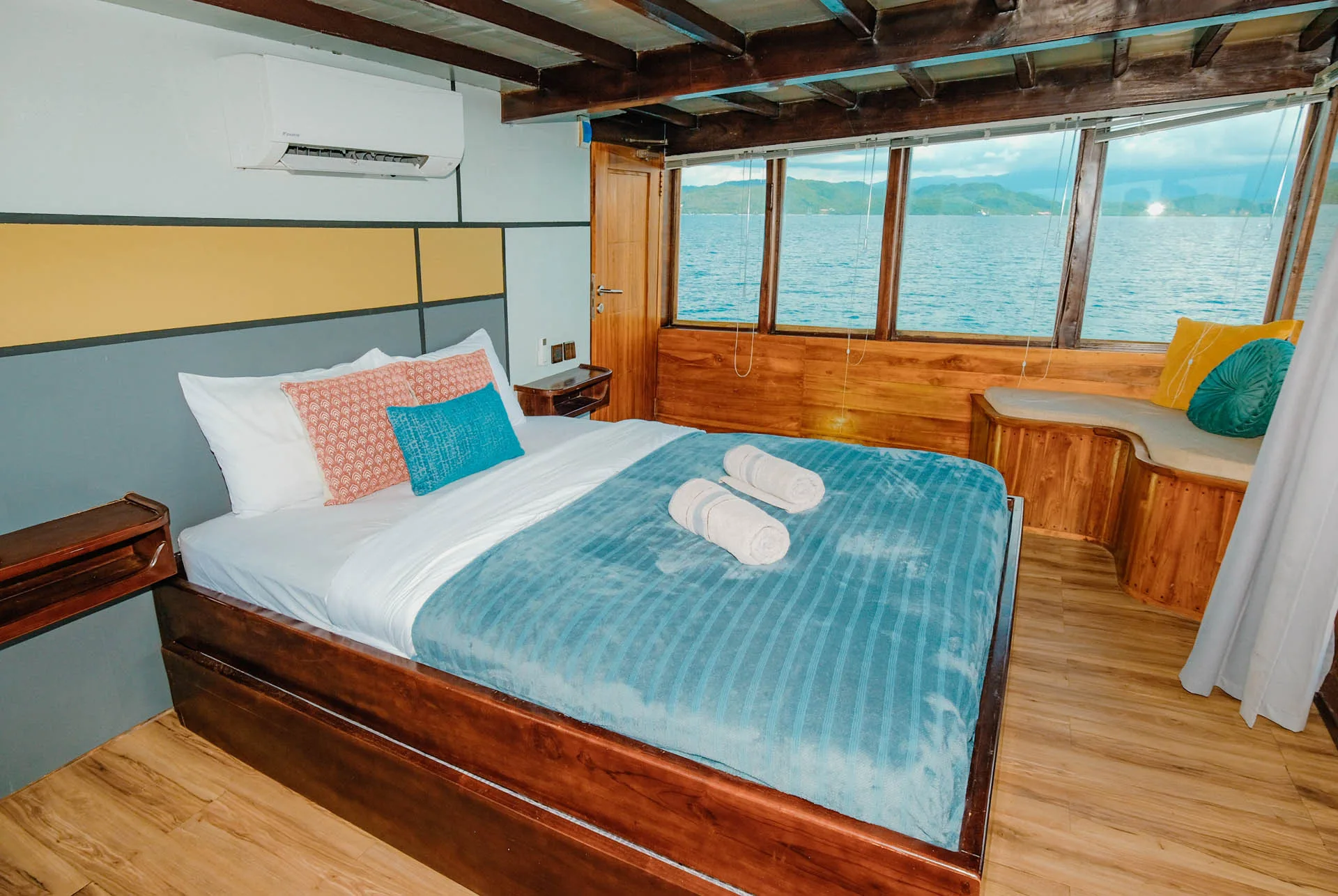 Panoramic Suite Balcony 2_1