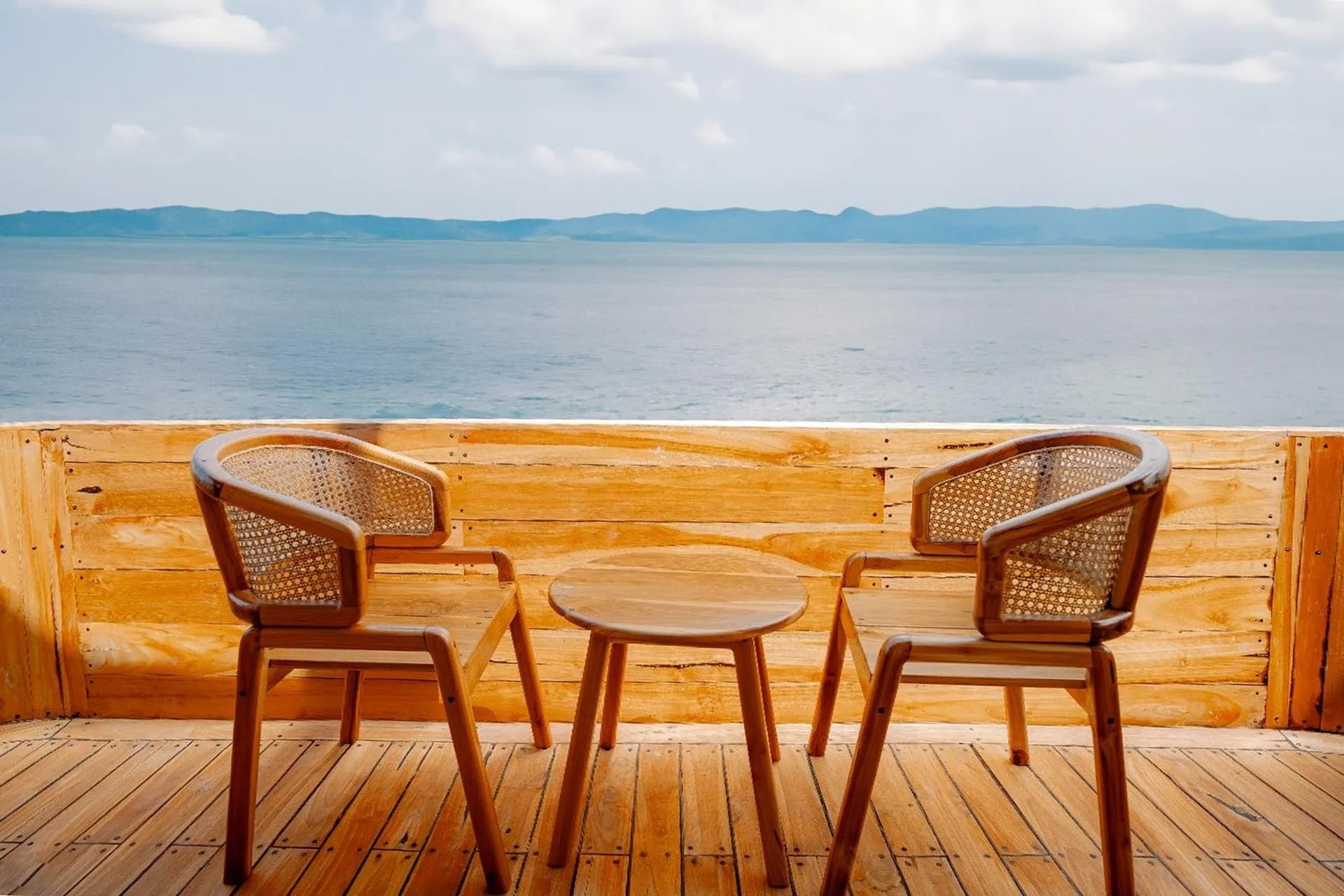 Balcony_Walilo Room_Barakati Cruises