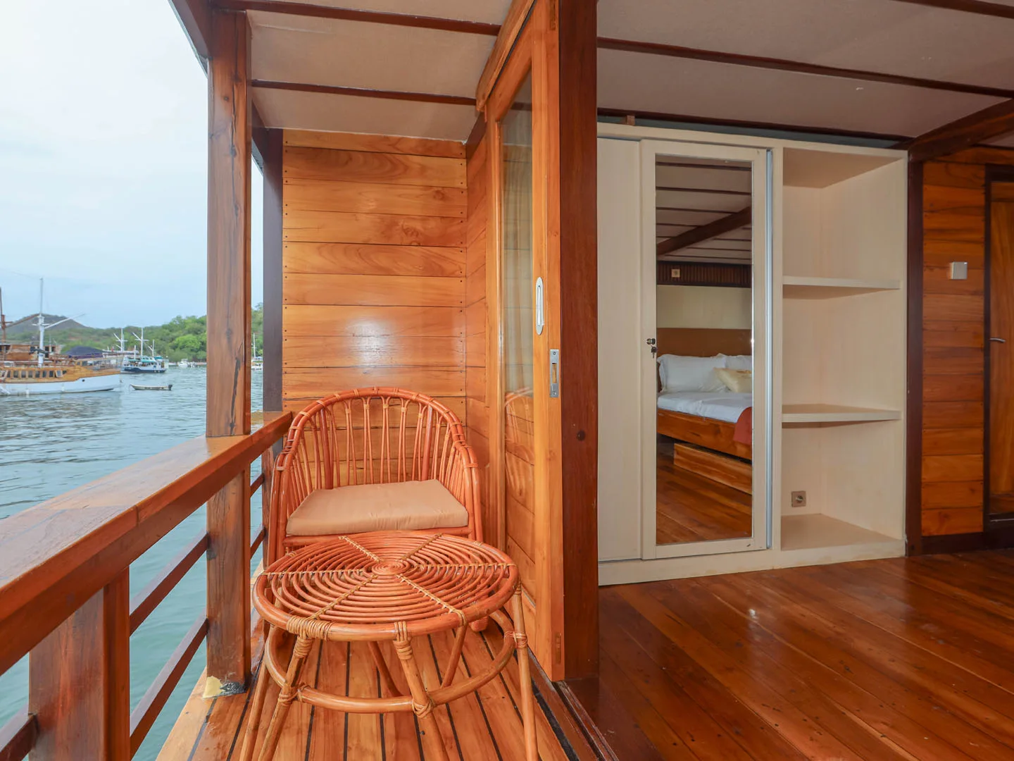 Deluxe Private Balcony - Elrora